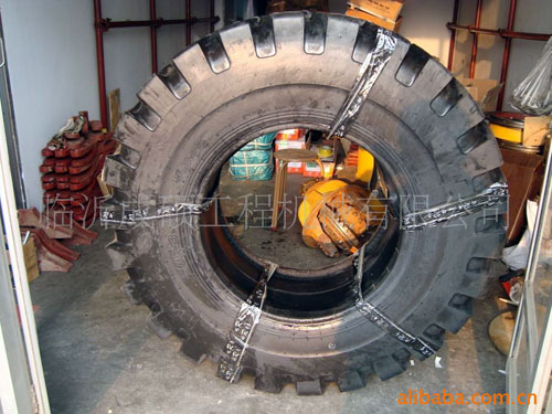 17.5—25工程机械轮胎